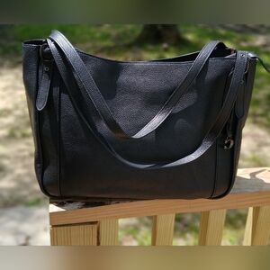 Coach Black Leather Shoulder Bag